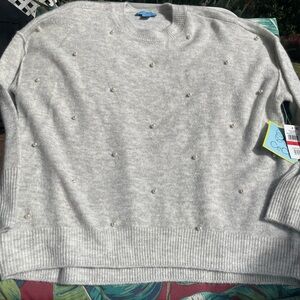 NWT CeCe soft heather gray boxy sweater with white pearls XS